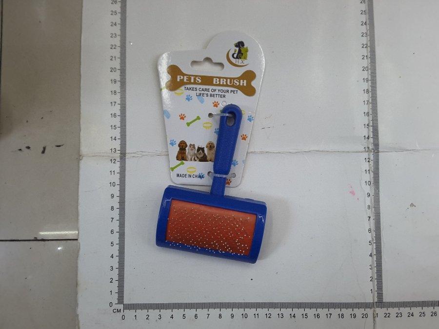 CEPILLO PLASTICO PARA MASCOTA 12.5X8.5CM #9403