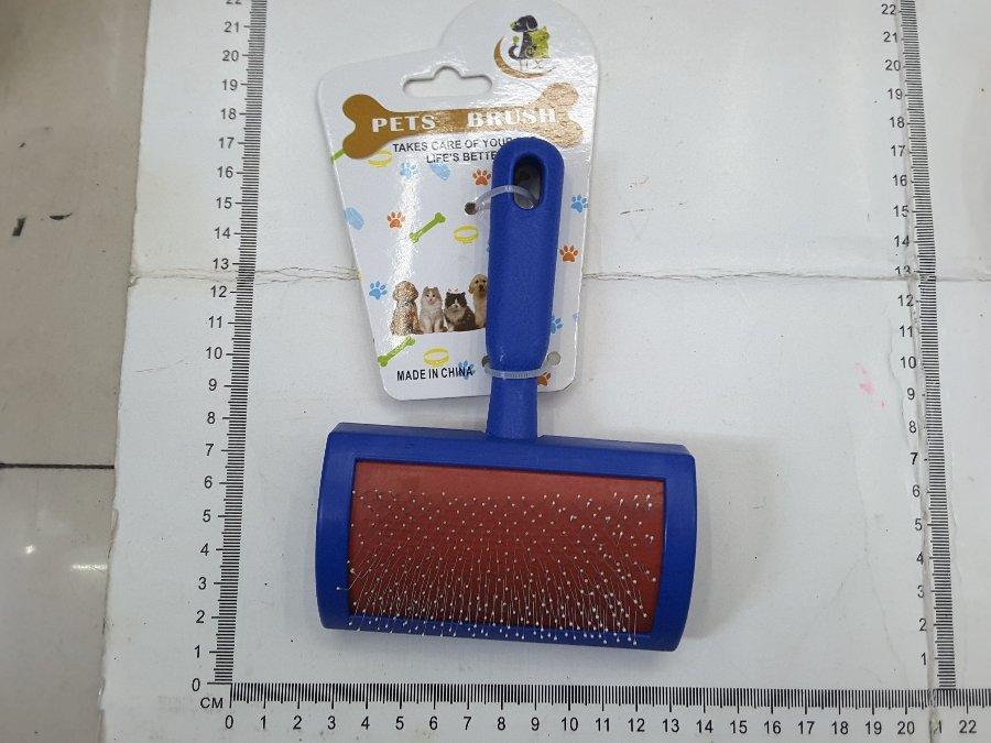 CEPILLO PLASTICO PARA MASCOTA 15.3X10.3CM #9402