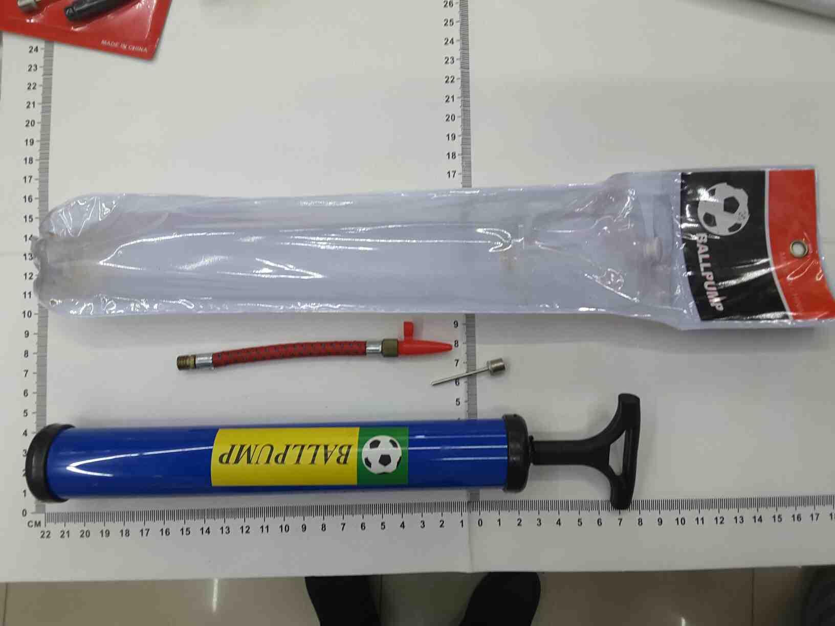 J080 INFLADOR PLASTICO CON CABLE Y AGUJA 29X3.8CM