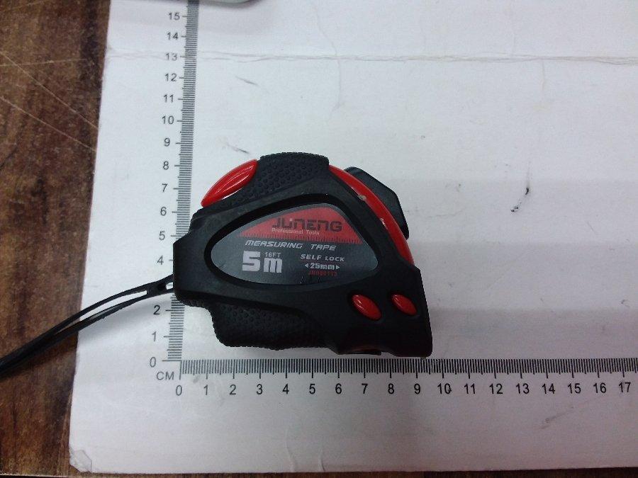 CINTA METRICA AUTO FRENANTE 5M
